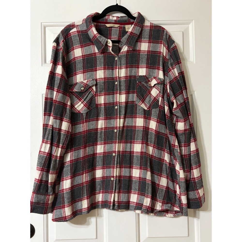 Natural Reflections | Plaid Flannel Button Down Shirt | 3X || Red Grey|